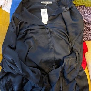 Cropped satin button up